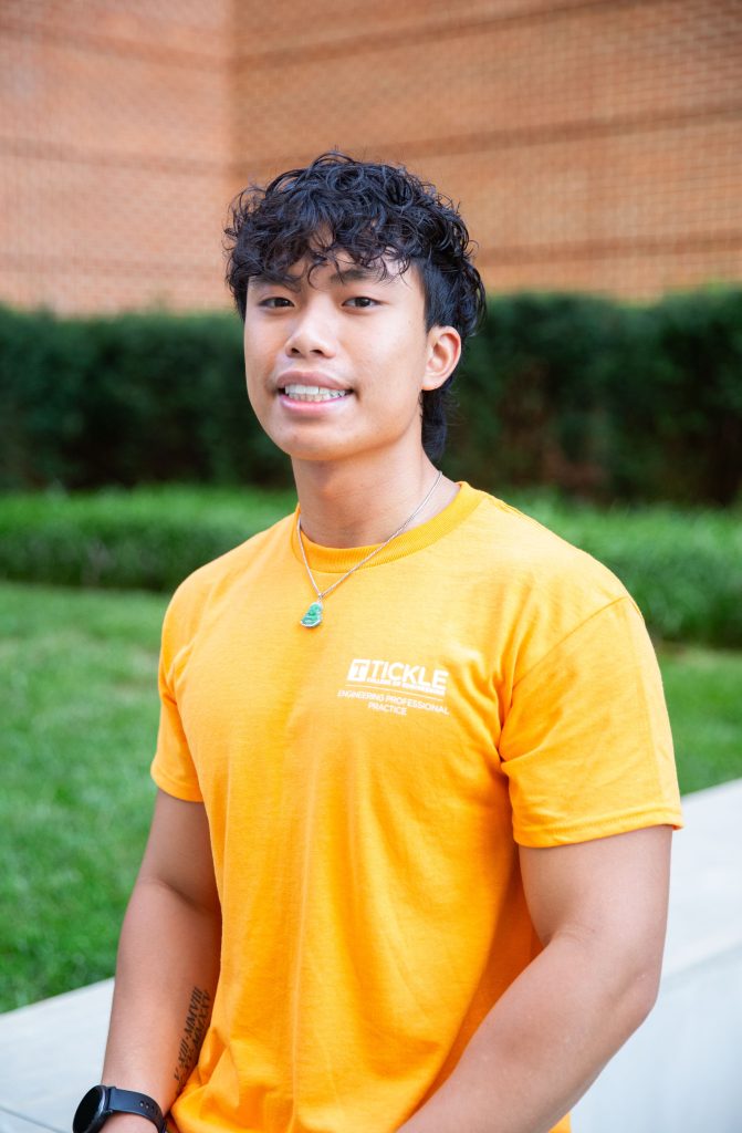 Headshot of Aaron Cao